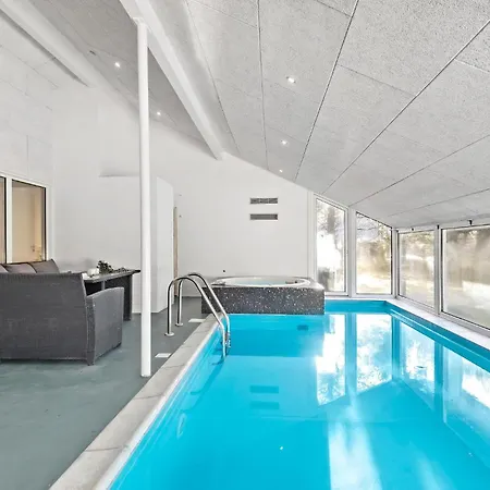 Awesome In With Sauna Casa vacanze *